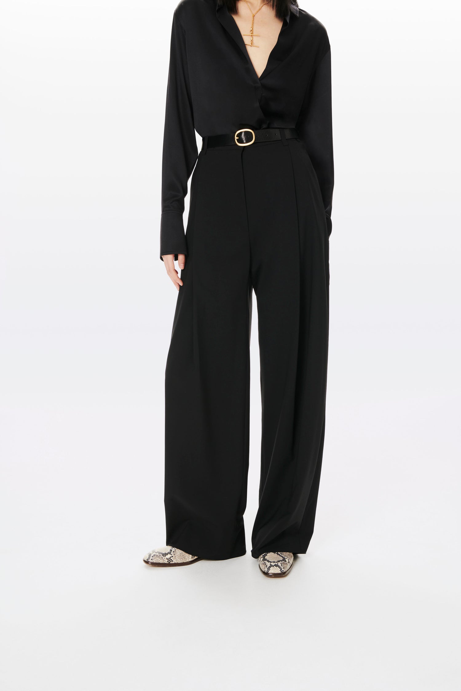 Single Pleat Trouser in Black