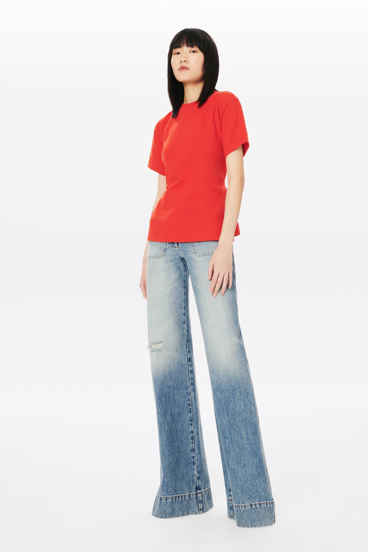 Twist-Back T-shirt in Red