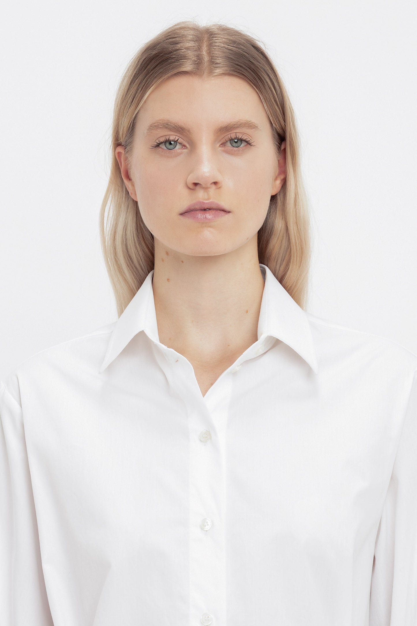 Pleat Detail Shirt In White