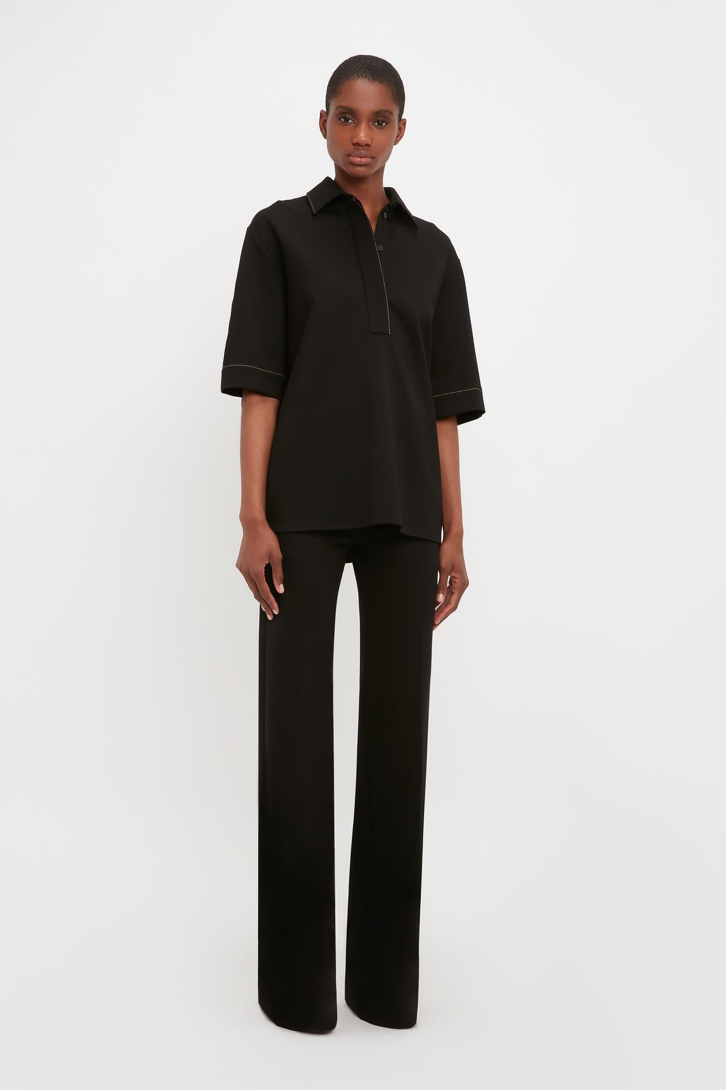 Pointed Collar Oversized Shirt In Black