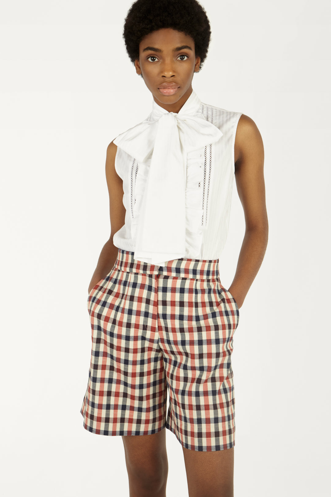 Sleeveless Bow-neck Shirt in White
