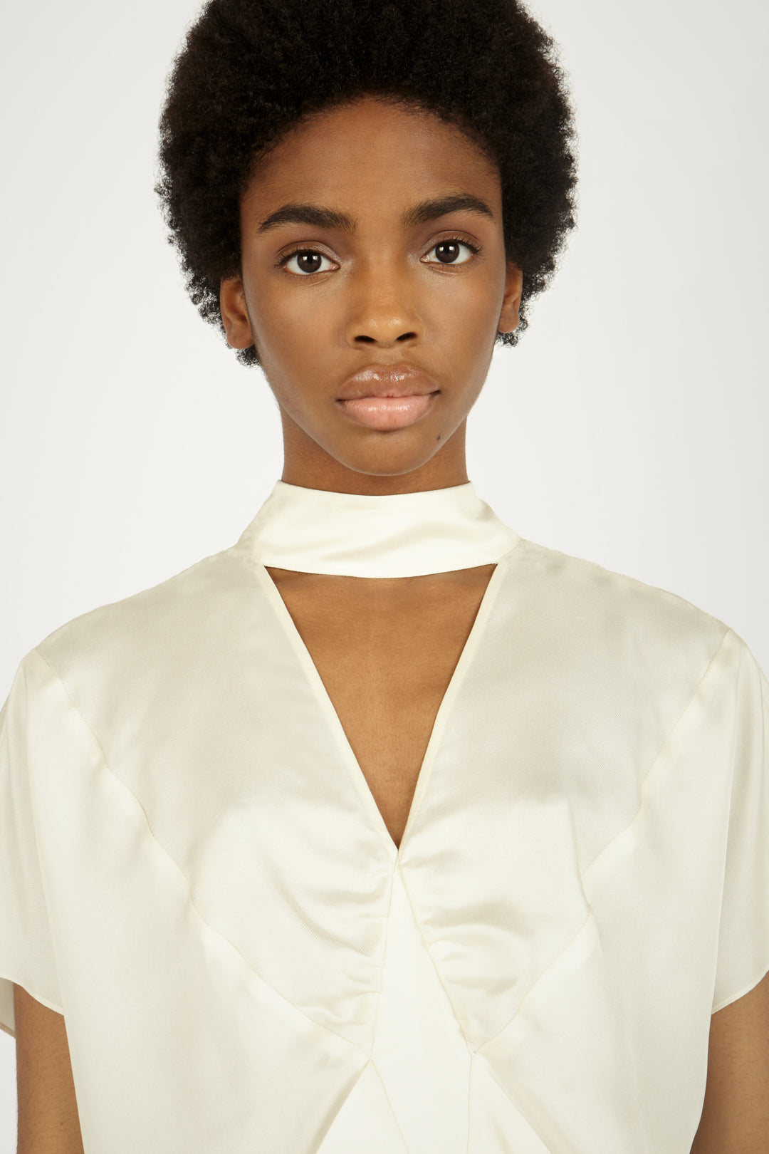Diamond Front Split Top in Cream White