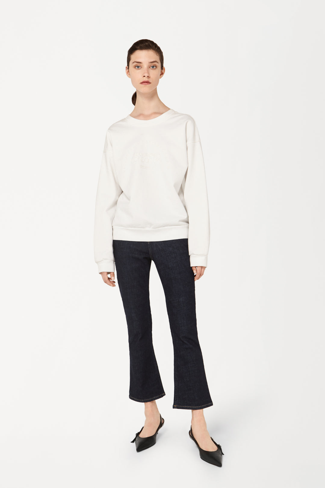 Heritage Embroidery Sweatshirt in White