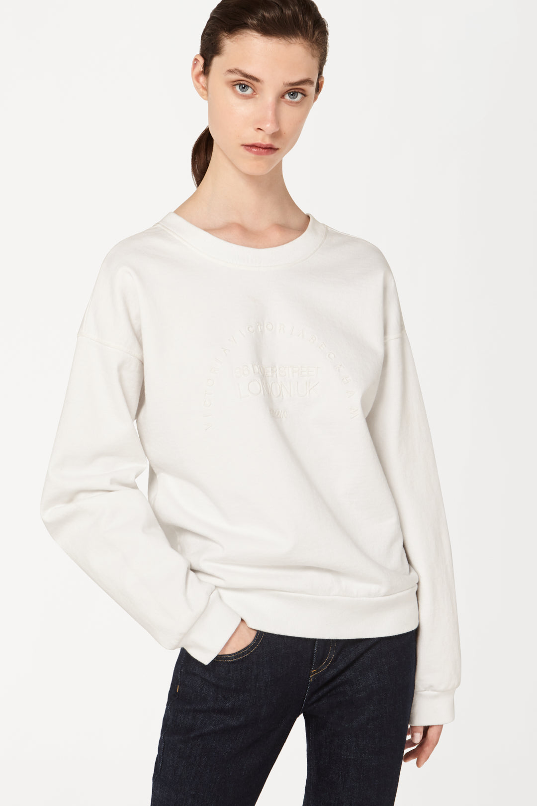 Heritage Embroidery Sweatshirt in White