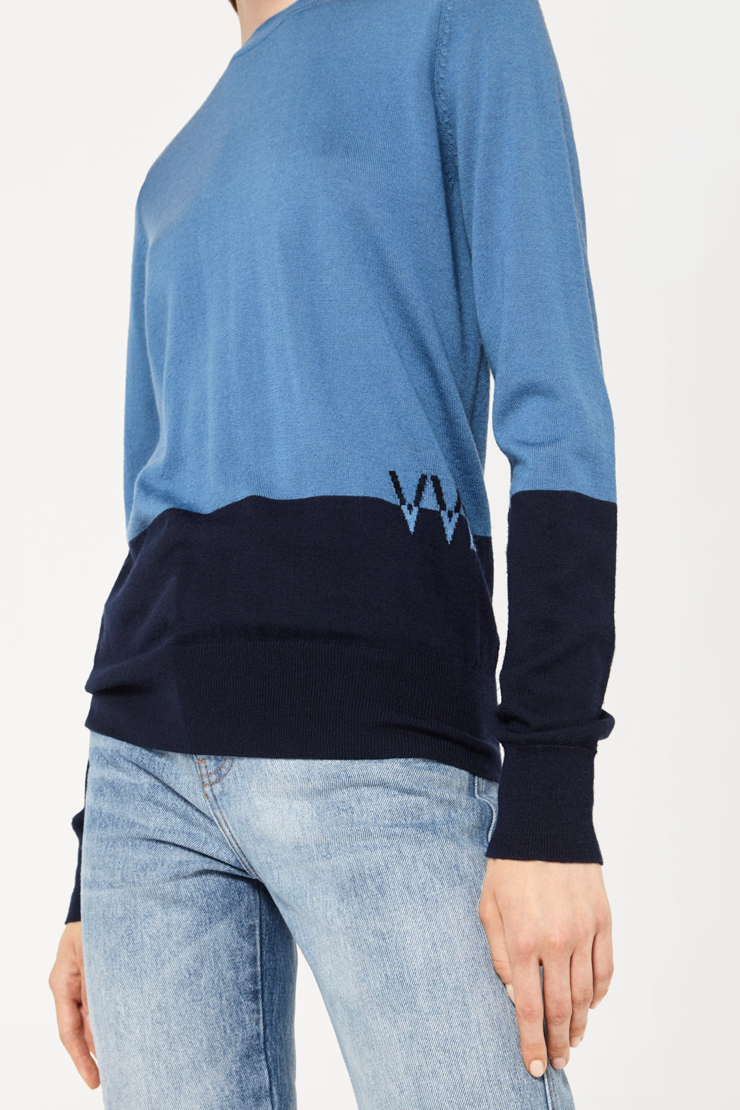 VVB Logo Crewneck Jumper in Blue/Black