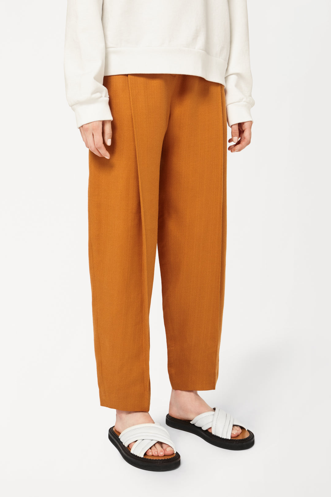 Tapered Trousers in Dark Ochre
