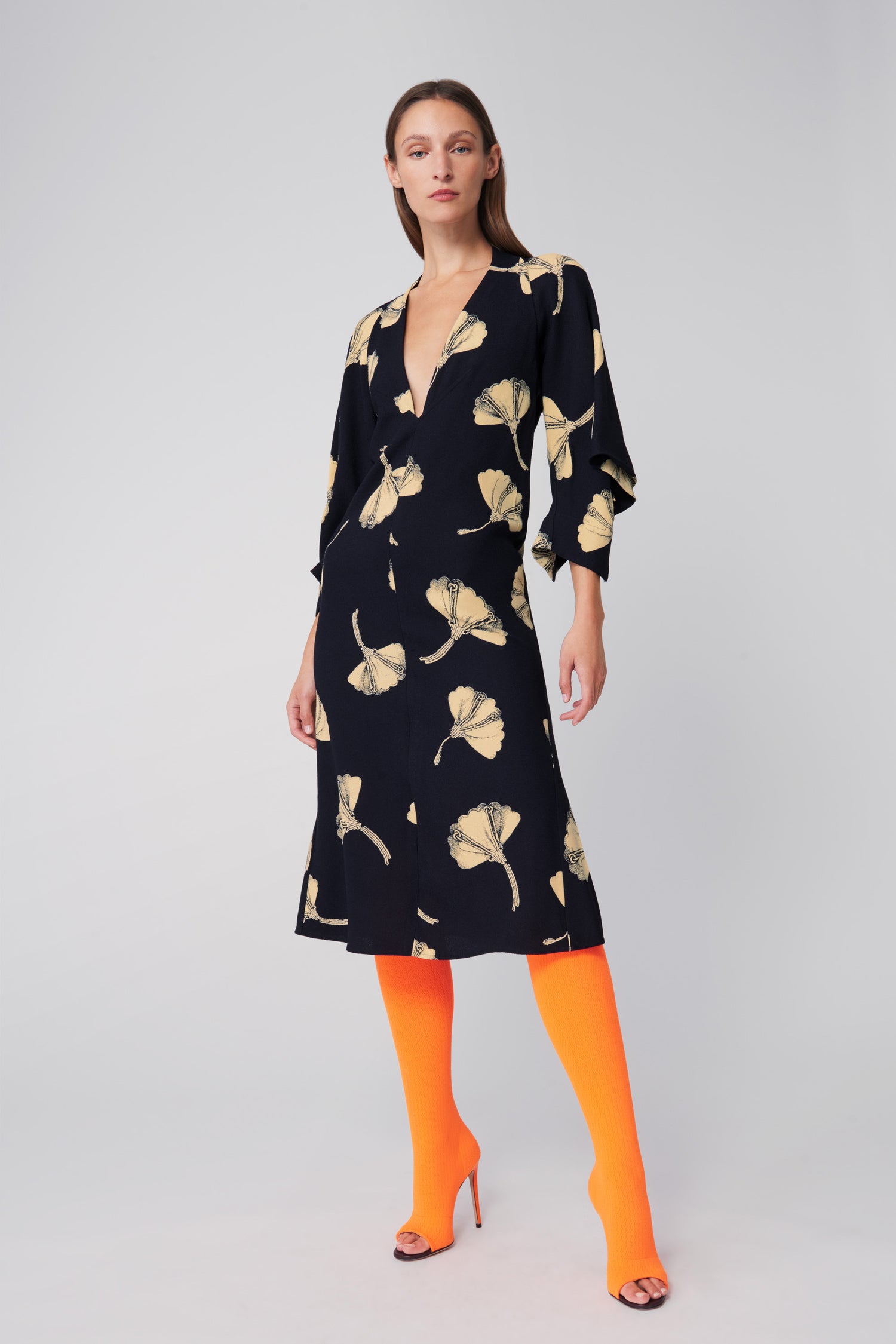 V Neck Draped Sleeve Midi Dress in Floral Print