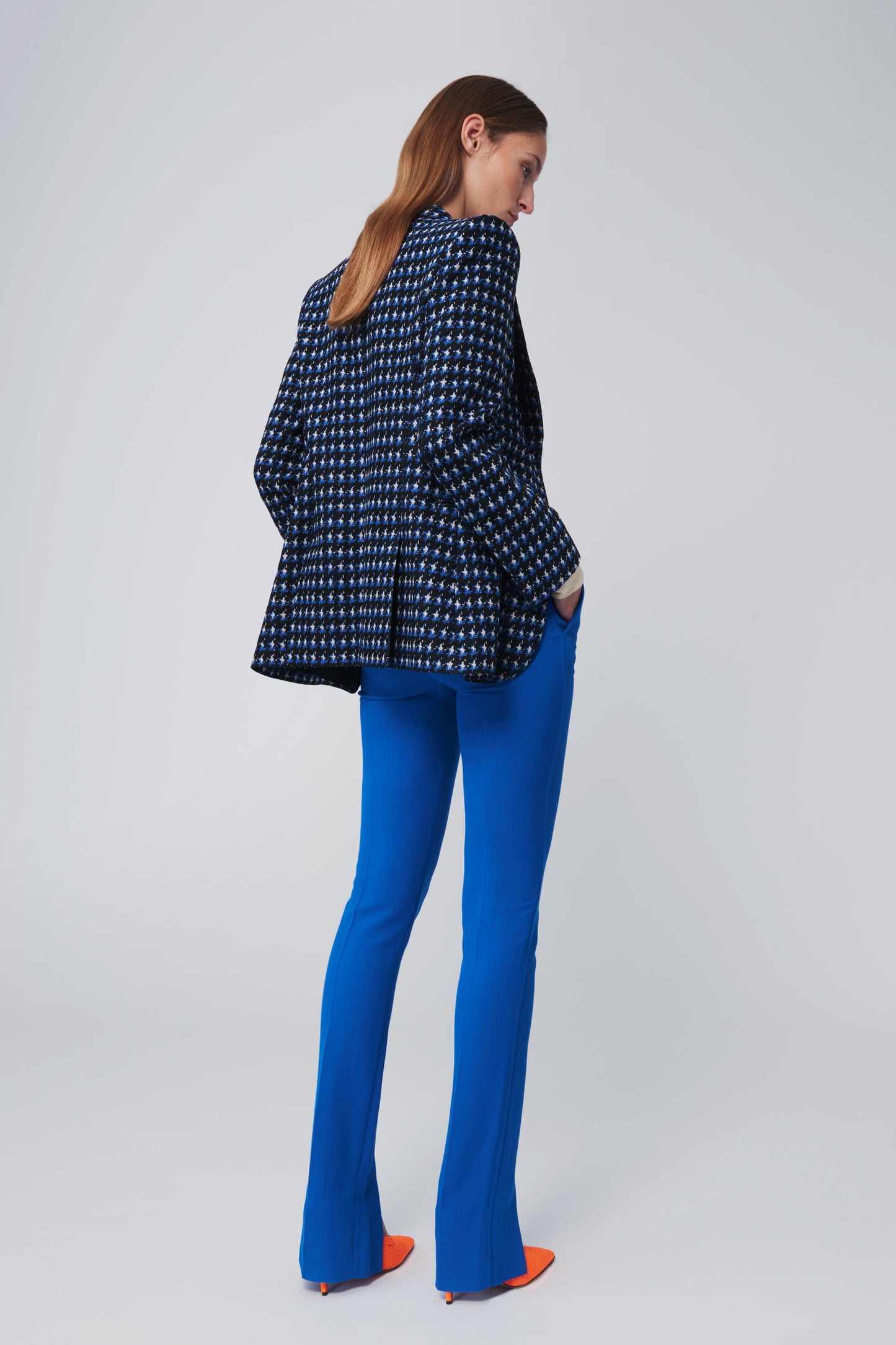 Single Breasted Fitted Jacket in Navy Houndstooth