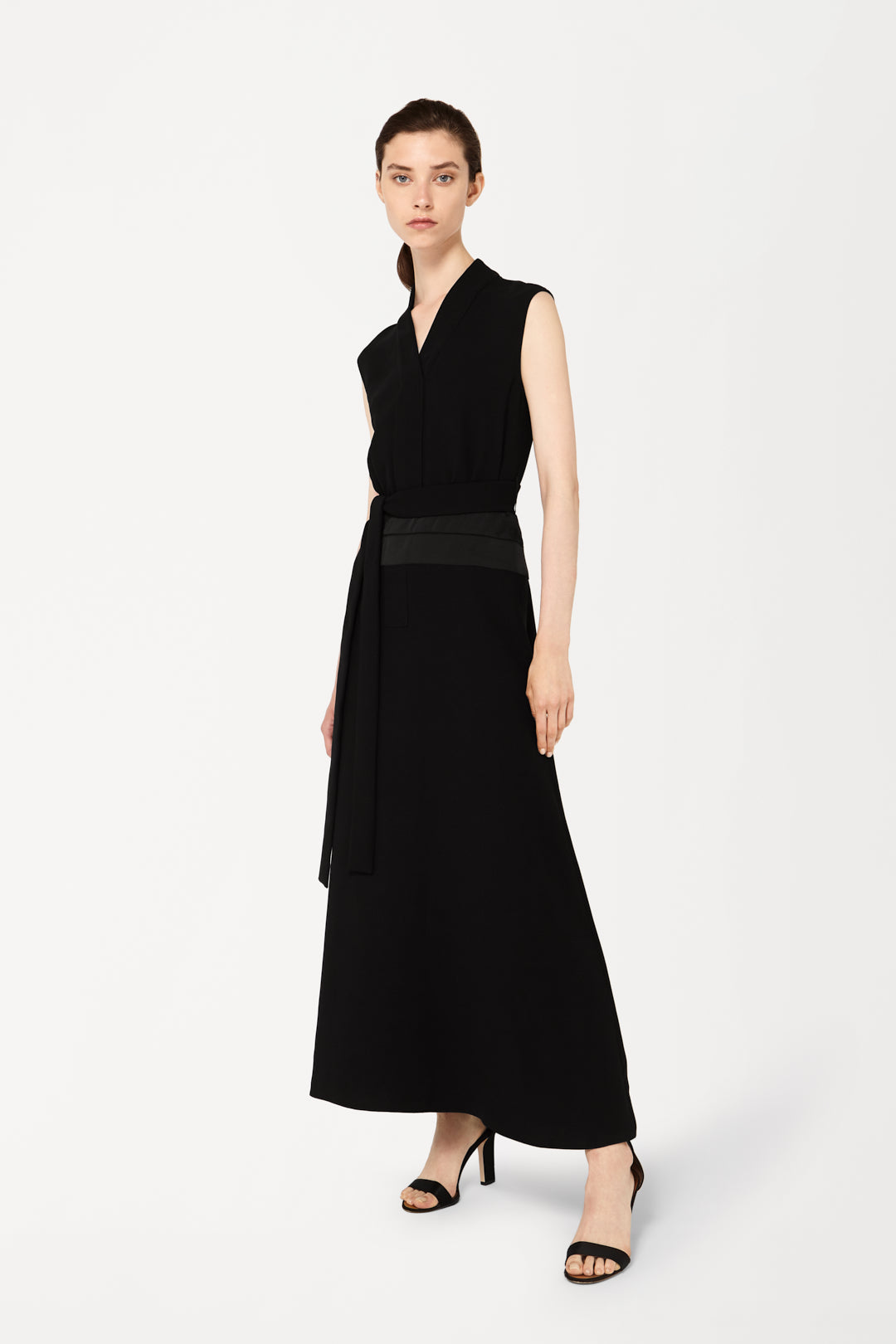 Sleeveless Long Dress in Black