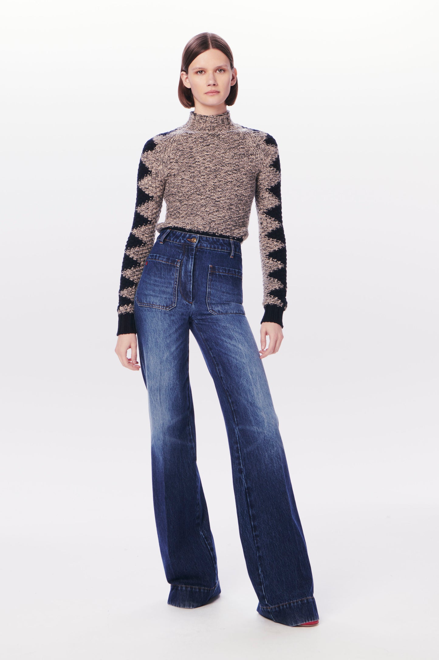 VB x Woolmark Intarsia Detail Jumper in Navy & Honey