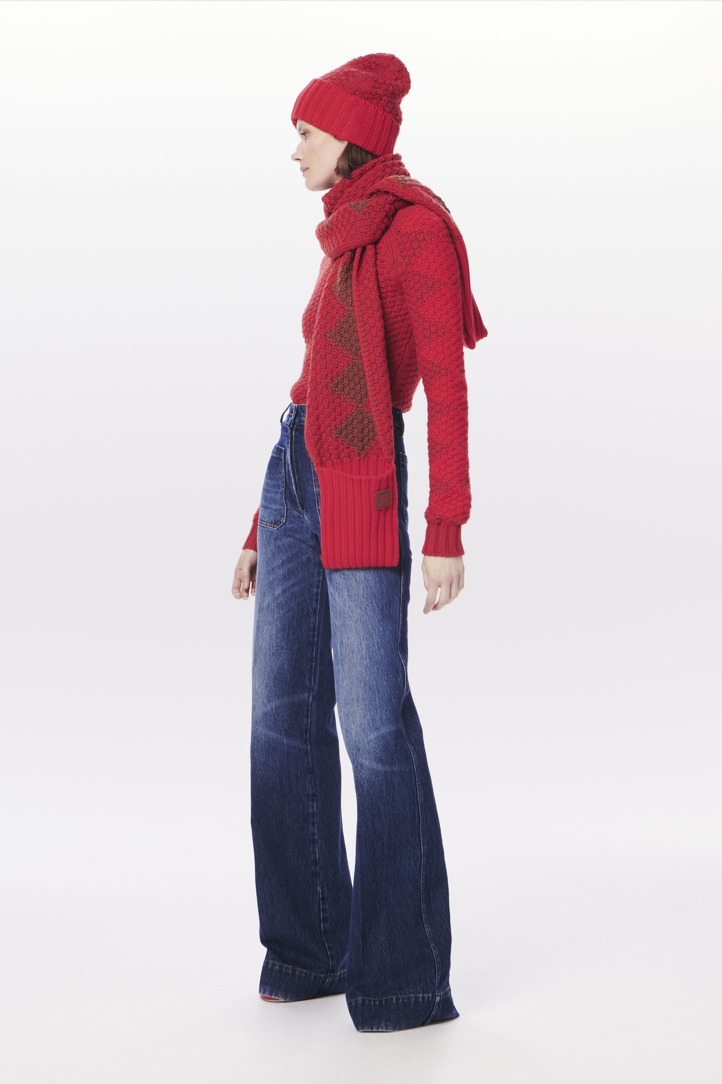 VB x Woolmark Intarsia Beanie & Scarf Set in Bright Red & Camel