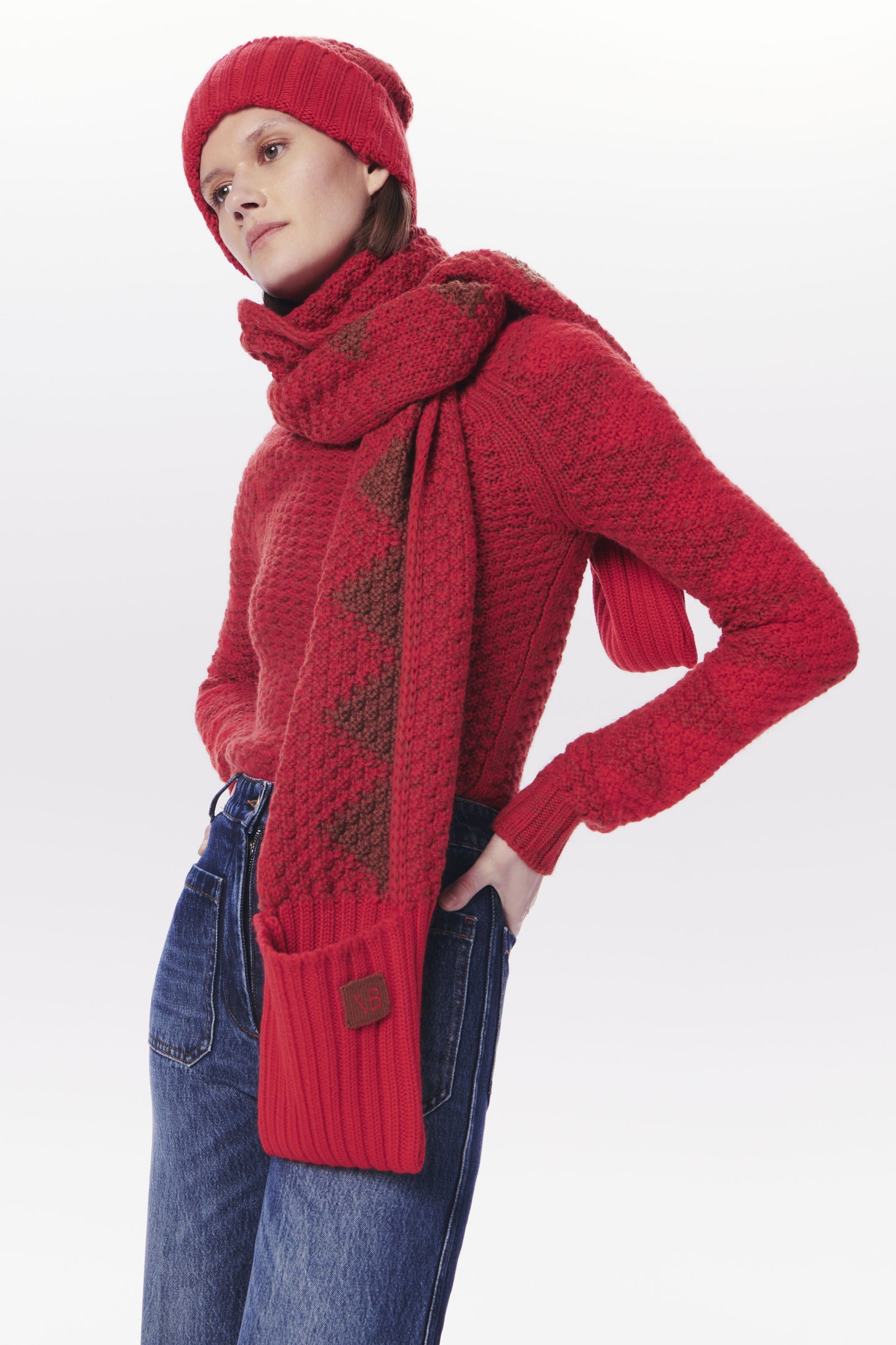 VB x Woolmark Intarsia Beanie & Scarf Set in Bright Red & Camel