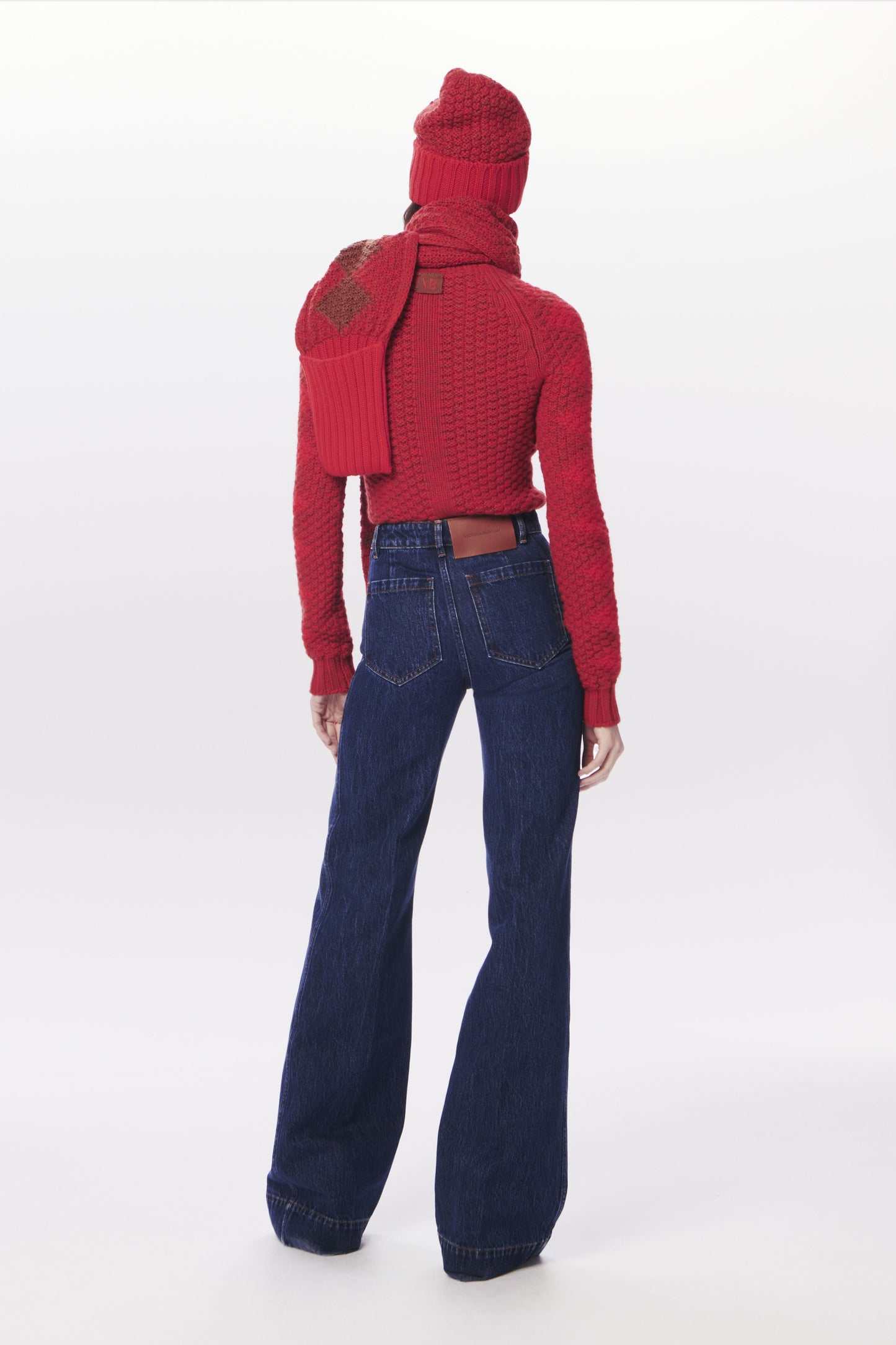 VB x Woolmark Intarsia Beanie & Scarf Set in Bright Red & Camel