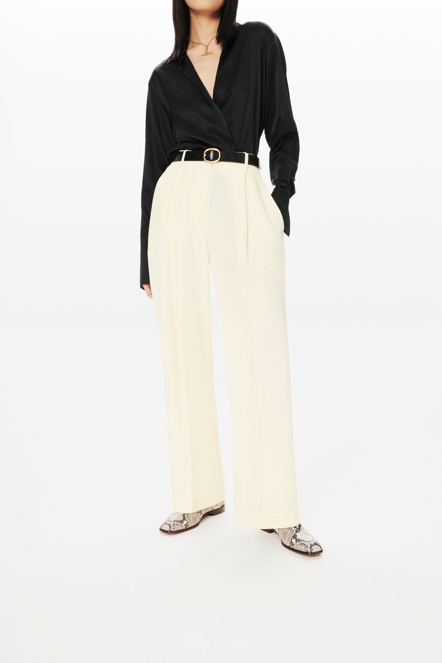 Single Pleat Trouser in Cream
