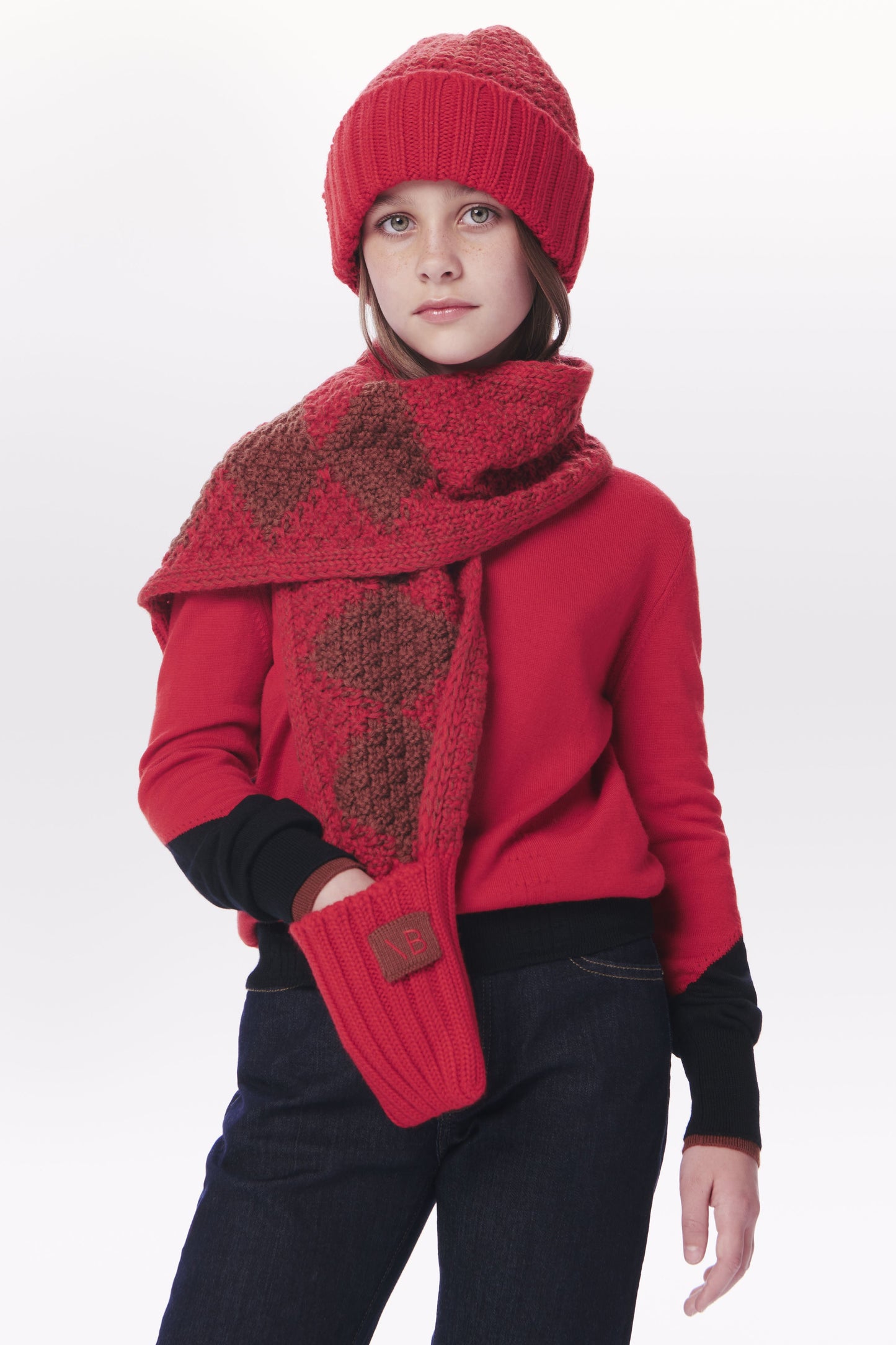 VB x Woolmark Mini Intarsia Beanie & Scarf Set in Bright Red & Camel