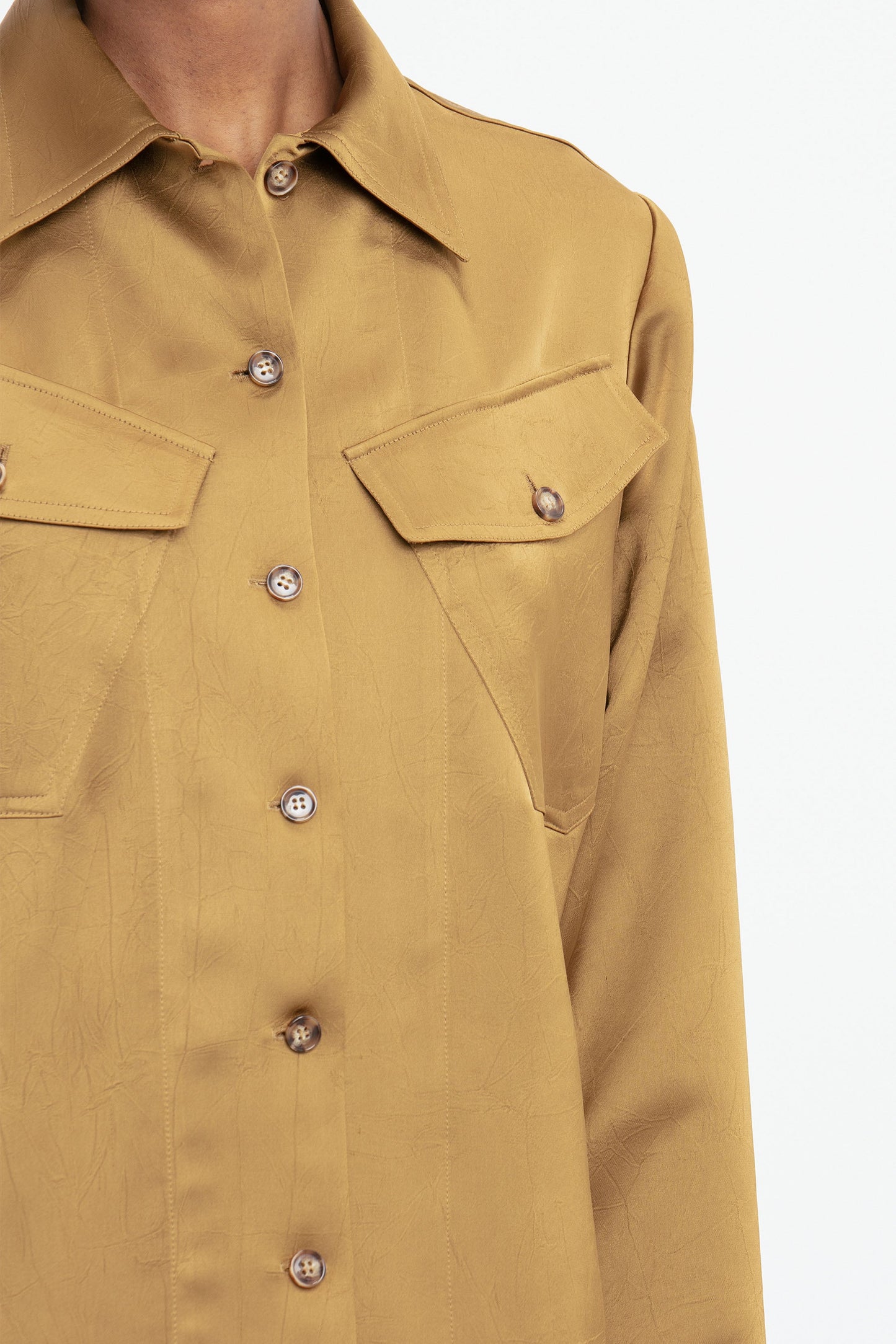 Backless Patch Pocket Shirt In Tawny Brown