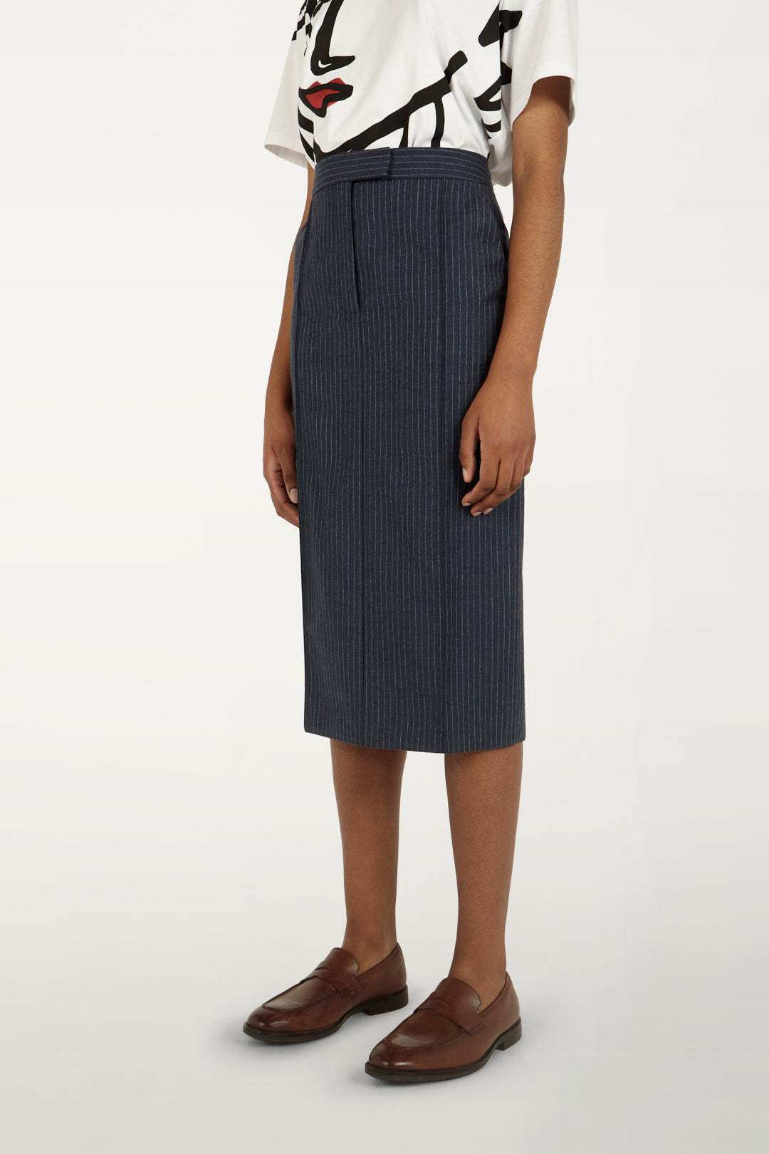 Pin Tucked Pencil Skirt in Chalk Print