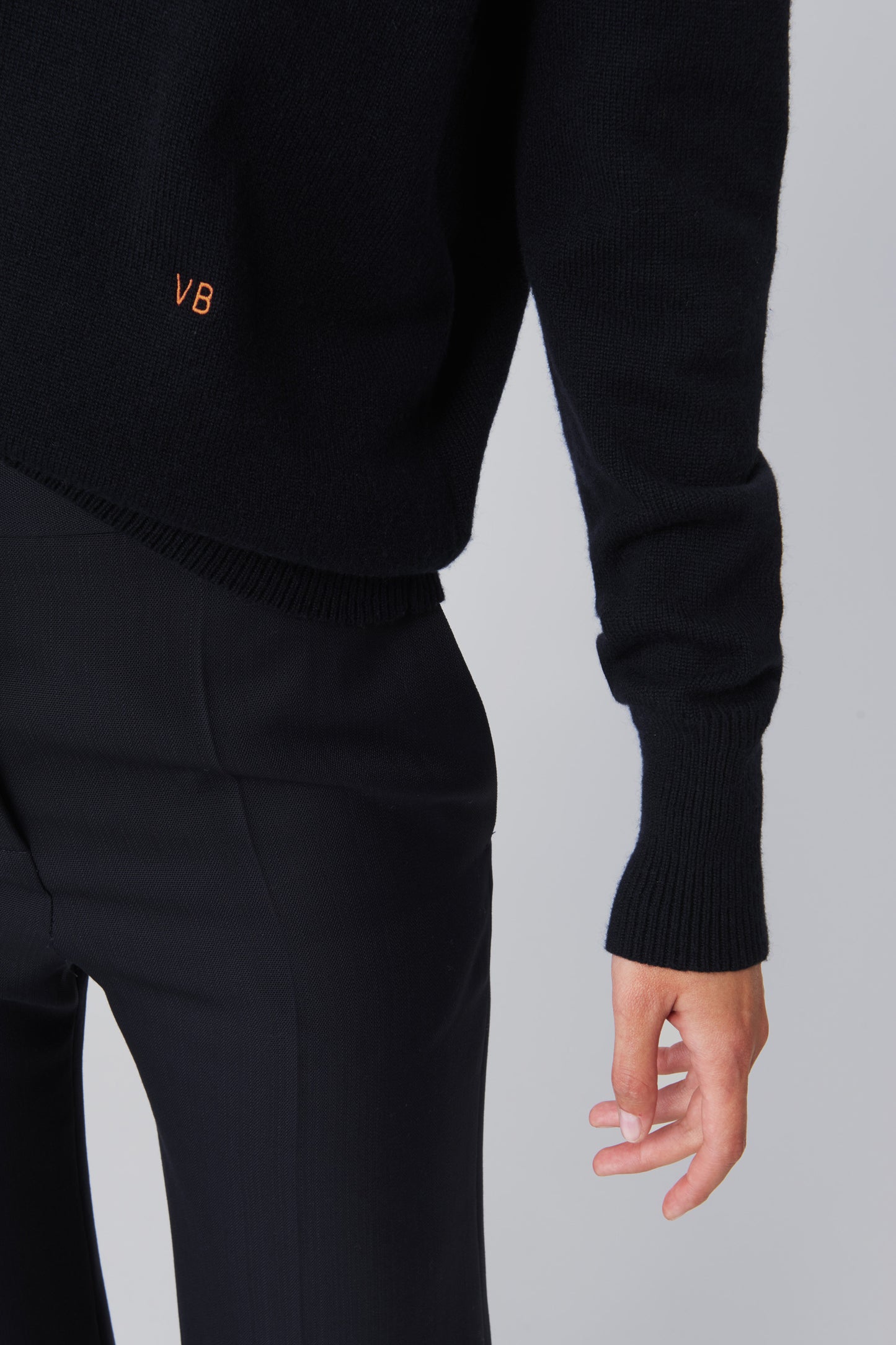 Double V-Neck Cashmere Jumper in Navy